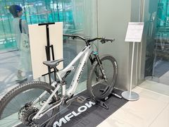 -DJI大疆(深圳华强北曼哈授权体验店)