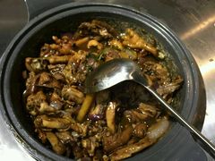 -胡须佬鸡煲四季火锅店(石厦西村直营店)