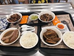 -黄亚细肉骨茶(仰光路店)