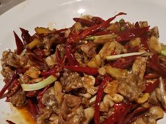 -绿草地·湘菜(酃湖师院店)