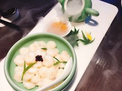 龙井虾仁-九里云松·天香餐厅