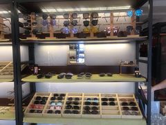 -肆兮眼镜·蔡司·徕卡战略合作店(大坪店)