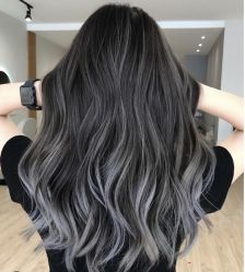 -HAIR HERE造型