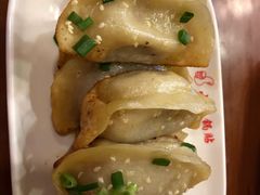 -小姜锅贴(凤凰街店)