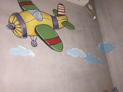 -卡罗酒店(东门晒布地铁站店)