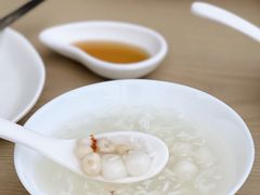酒酿圆子鸡头米-苏小柳点心·手作小笼包(浦东嘉里城分院)