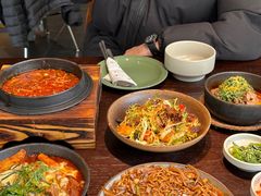 -Fuzzy Bistro 浮几韩餐·茶酒馆