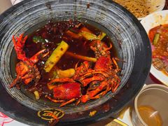 -肥肥虾庄·金牌油焖大虾(汉街SKP店)
