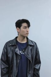 -一家只做男发烫染的店