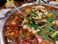 -乡土特色.冷锅鱼.牦牛肉汤锅