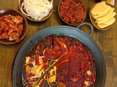-黄潇洒老火锅(九眼桥宏济巷店)
