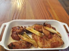 香草大葱烤鸡肉-Kitchen·Y洋厨房西餐厅(王府壹号店)