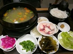 -苗乡米线(建军路店)