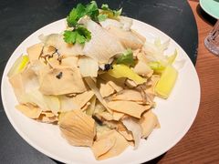 大葱鲍鱼拌干豆腐-奉天掌柜·非遗猪手·笨饺子(崇山路店)
