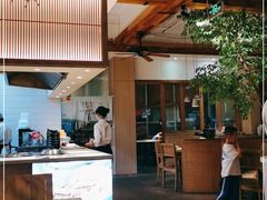 大堂-蜜桃餐厅·伴山(湖滨商业街店)