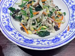 -古都历食南京菜·烤鸭·鸭血粉丝·汤包(南京博物院店)
