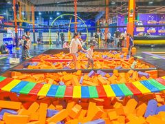 -Tenker Club弹刻极限主题公园 · 蹦床 · 团建 · 生日派对(大关店)