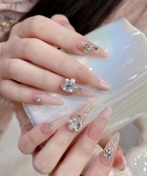 -i.f美甲美睫