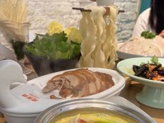-龙聚德北京烤鸭(沙坪坝华宇A馆店)