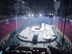 -宝能国际体育演艺中心