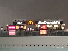 -麦当劳(高铁南站店)