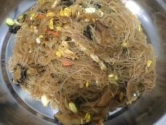 -蓝田九大碗民俗食府(蓝田店)