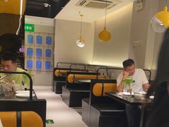 大堂-鱼见你烤鱼•本地烧烤(1818店)