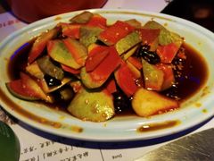 -山河屯铁锅炖(哈西站店)