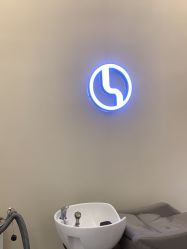 -环球蝶上美业连锁