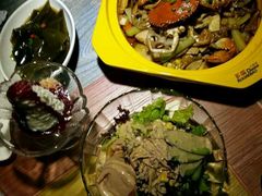 -多嘴肉蟹煲(万达店)