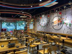 大堂-聚点串吧·北京烧烤(公益西桥店)