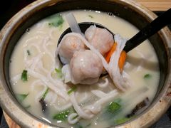 石锅孖宝-渔米丰·广府鱼汤米线(光明广场店)