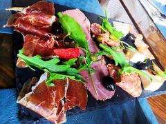冷切肉拼盘-YUE·6·西式融合餐厅(外滩六号店)