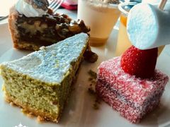 -澳门旅游塔360°旋转餐厅(南湾湖广场店)