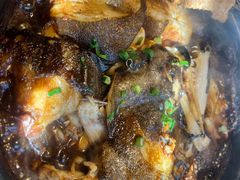 浇汁鲽鱼头-大闫家烧烤·小海鲜家常菜(郑庄店)