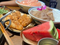 -萍姐火锅·公路夜市(武汉首店)