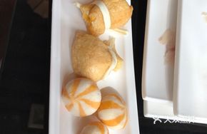 Special Seafood Dumpling Platter