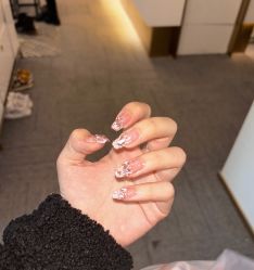 -娇七·自助美甲美睫