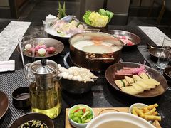 -御花园·粤菜·海鲜火锅(中山公园店)