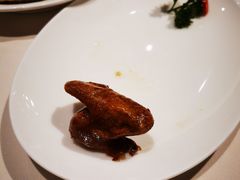 玻璃脆皮乳鸽-利苑酒家(金宝店)