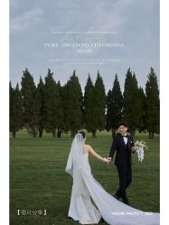 -雪中彩影婚纱摄影·微光艺术中心