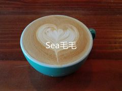 拿铁-fishtank鱼缸咖啡(三山街店)