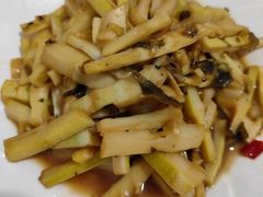 -天乐农家鱼头王(天目湖店)