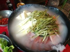 -谭鸭血老火锅(漳州路店)