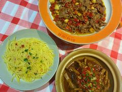 -韵味湘肴·小炒黄牛肉(五一广场美食地标店)