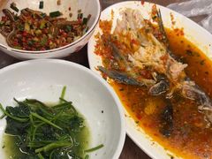 -新李记 · 口味菜馆(南郊公园店)