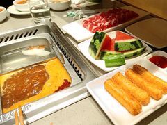 -海底捞火锅(金山百联店)