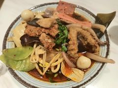 -辣妹子麻辣烫