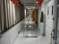 -西安小天鹅艺术团(曲江Alice店)