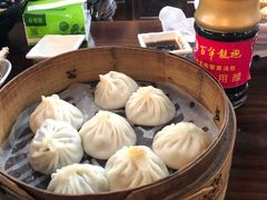 全家福小笼-赤酱红油(家乐福店)